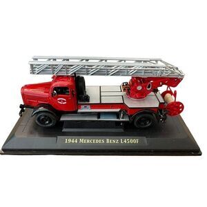 1944 Mercedes Benz L4500F Fire Truck Engine Diecast Toy Car Model Sig Series